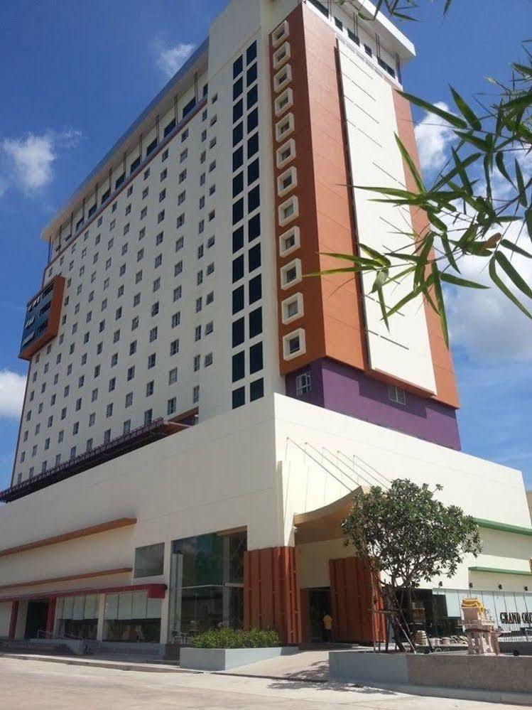Grand Oliver Hotel Danok Sadao Esterno foto